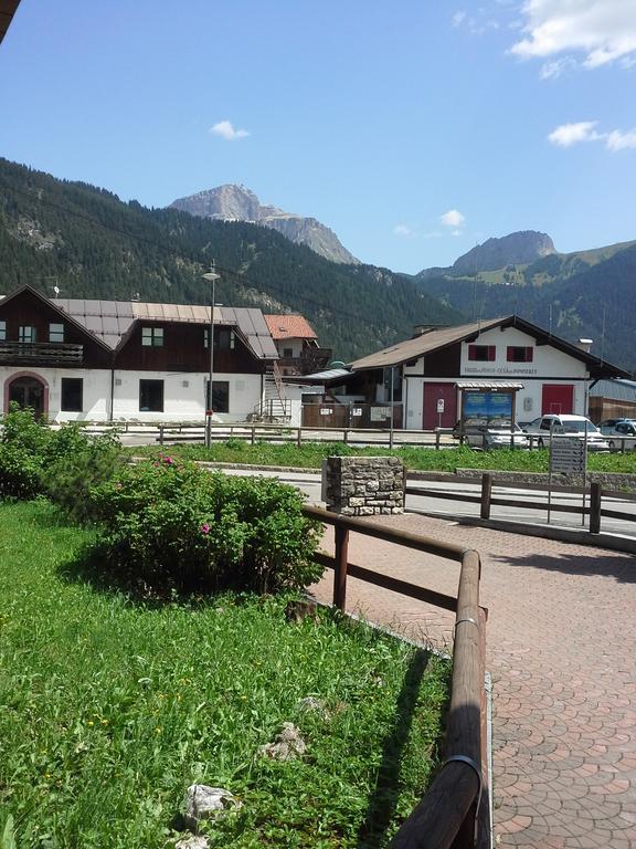 Appartamento Niki Campitello Campitello di Fassa Δωμάτιο φωτογραφία