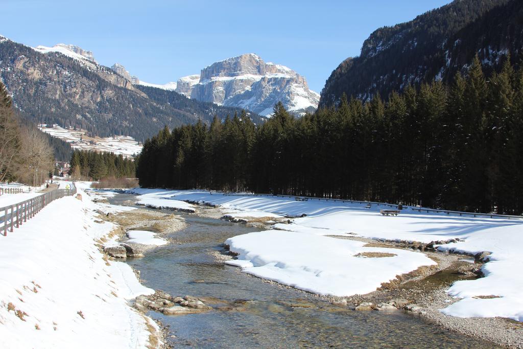 Appartamento Niki Campitello Campitello di Fassa Δωμάτιο φωτογραφία
